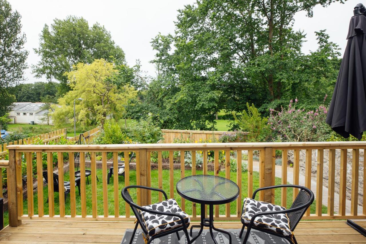 Caban Du Bach Pembroke With Private Gardenヴィラ エクステリア 写真
